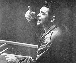 December 1964. Che fordmmer i FN vestmagternes intervention i Congo. F mneder senere drager Che til Congo for selv at hjlpe de revolutionre.