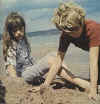 Tracy &Mark at the seaside (21507 bytes)