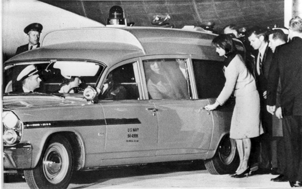 hearse1963nov-mndc02.jpg