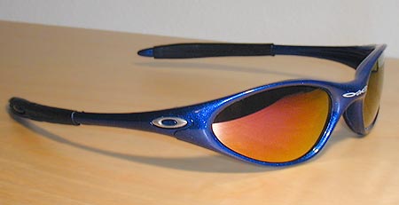 oakley minute blue