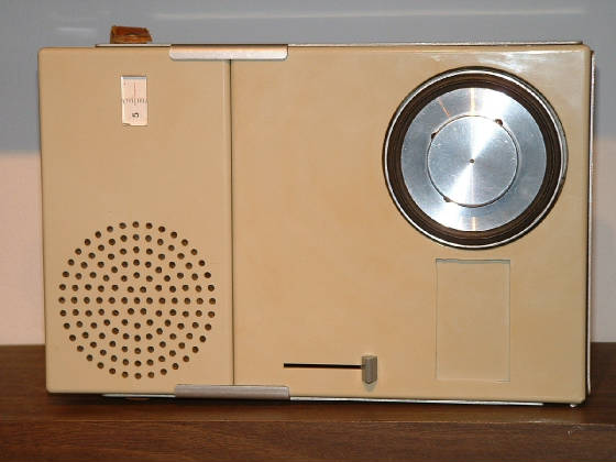 Braun Shortwave Transistor Radios By Dieter Rams