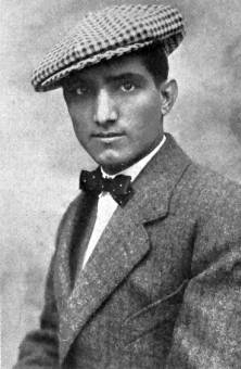 Valencian novillero Antonio Carpio idolized Juan Belmonte and was considered by many critics to be an imitator. He was killed in 1916 from a massive goring, ... - AntonioCarpio