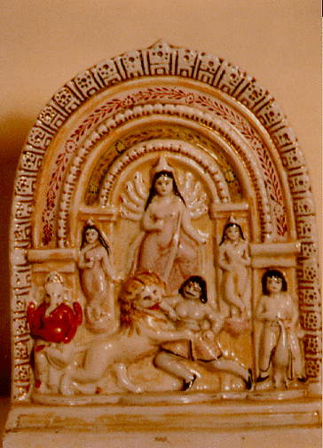 Durga-Mahishasuramardini.gif (162272 bytes)