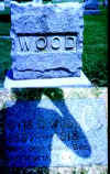 Otis Wood Tombstone.jpg (19378 bytes)