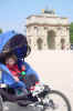 jardin des tuileries arc.jpg (61800 bytes)