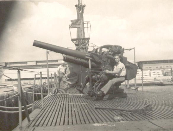 Carl at deck gun Sabalo