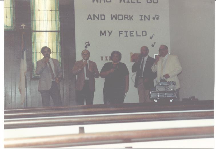Original quartet singing with Phyllis Warren - Pianist; Actual size=240 pixels wide