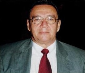 Dr. Alberto Magno Castillero Moreno