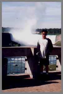 Me in Niagara Falls (along time ago!!)