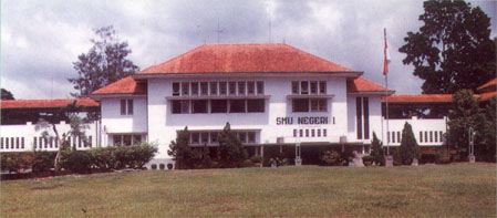 Foto SMAN 1 Semarang