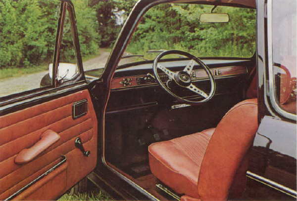 1971 "Autumn" interior in a "Wild Moss" green car.