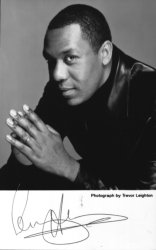 Lenny Henry - 5x3 signed photograph