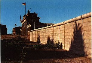 The Berlin-Wall brandenburgertor