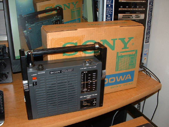 sonytfm8100box.jpg