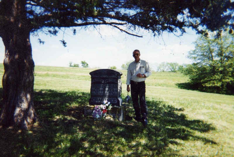 BCCememery4.JPG (561430 bytes)