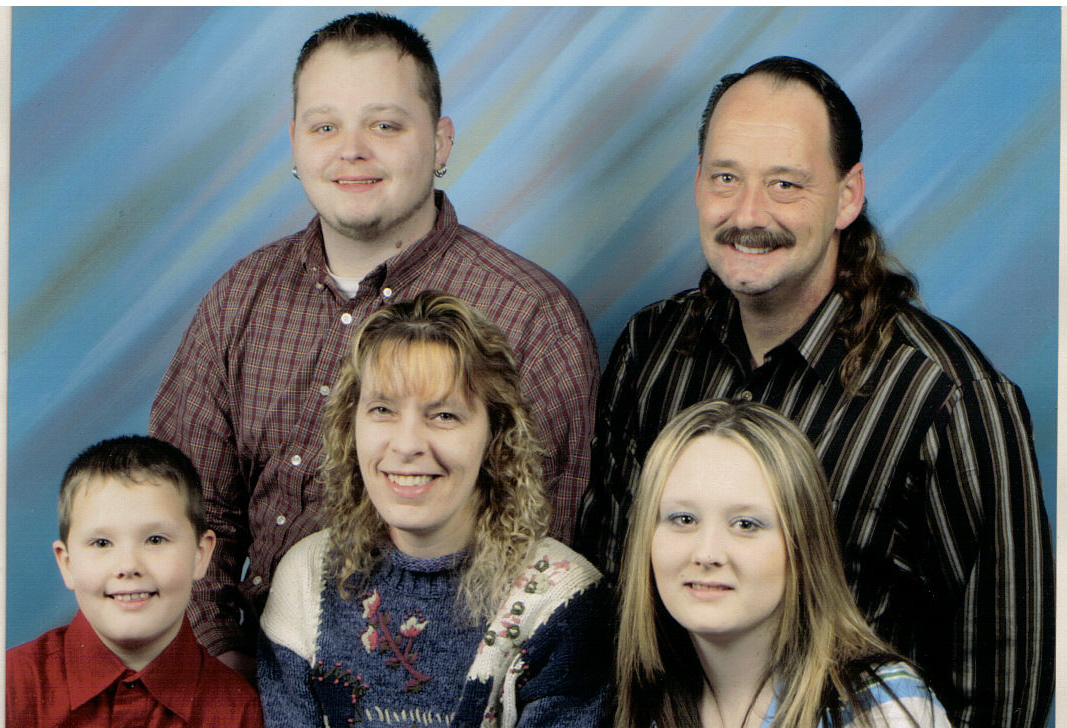 NowlinFa.jpg (41412 bytes)