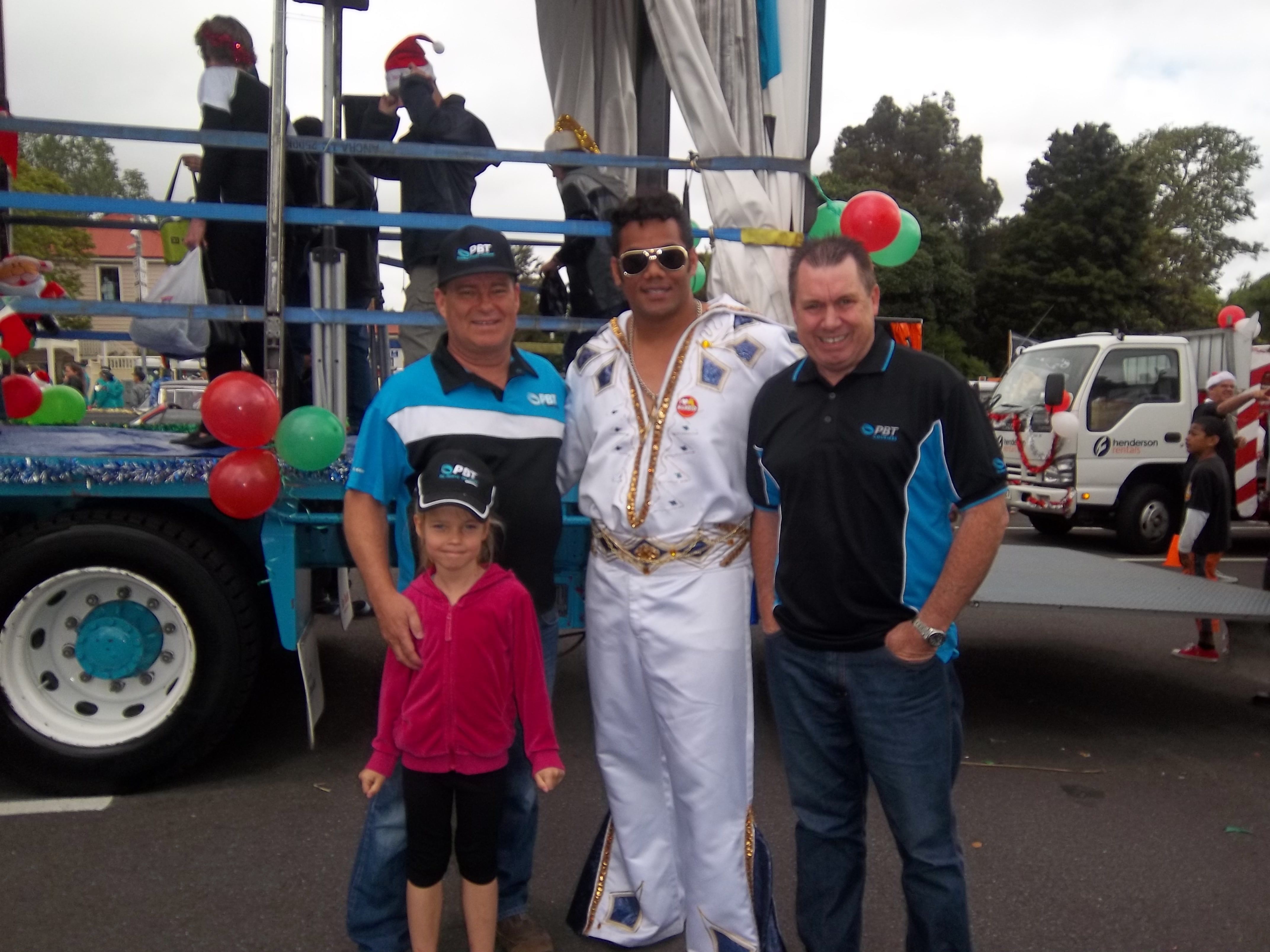 santaparade2011.jpg