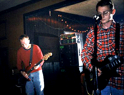 HUM Jeff Dimpsey and Matt Talbott live at Second Story, Bloomington, IN, 11/11/97 Curt Beery photo 09