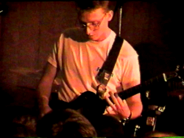 HUM Matt Talbott live at Fireside Bowl, Chicago, IL, 10/30/97 Rob Weinberg photo 03