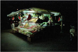 i19rroman_fruit_market_night.jpg