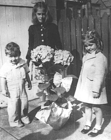 Cochran children circa 1945