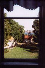 utsikt fr�n l�gerg�rden med Fj�llbacka i bakrunden