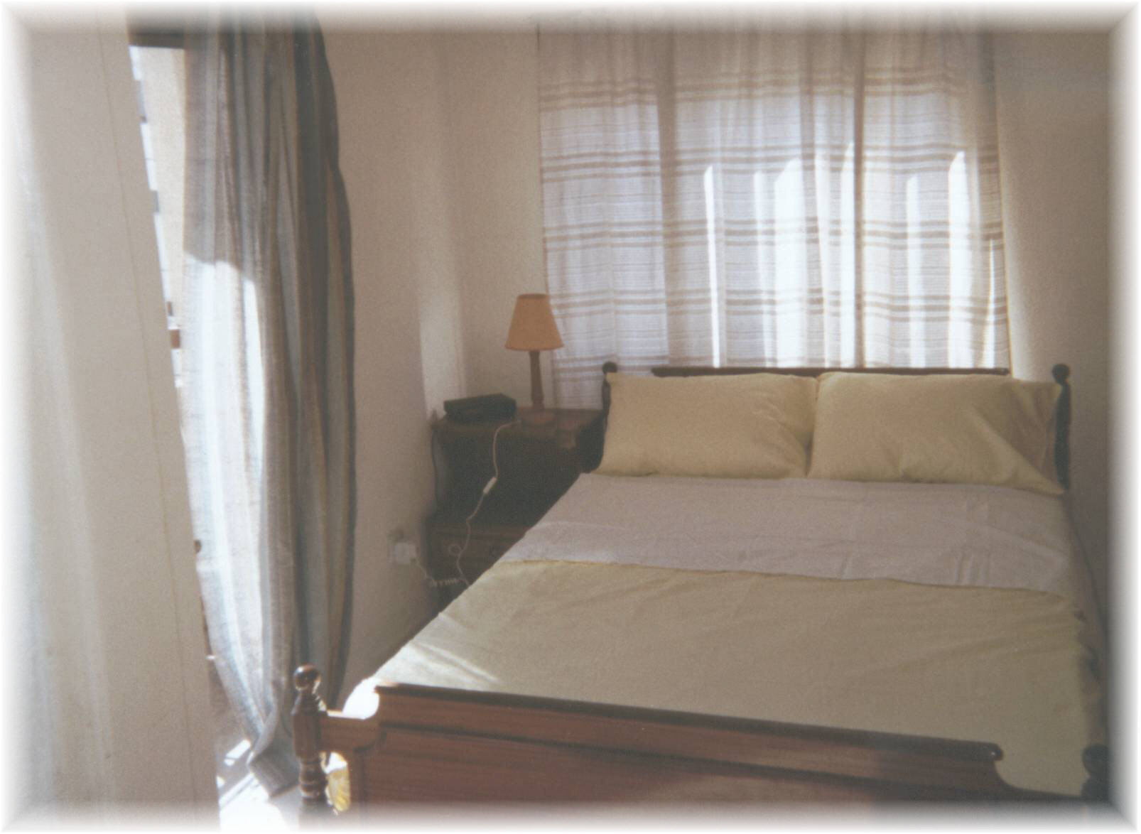 bedroom.jpg