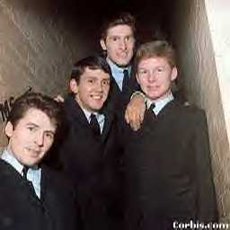 On The Stairs - Mike Pender, Frank Allen, Chris Curtis & John McNally