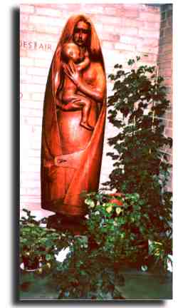 Mary and Jesus: carved by Walter Ritchie