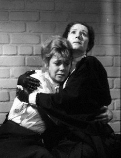 Elizabeth Montgomery as Lizzie Borden with Katherine Helmond