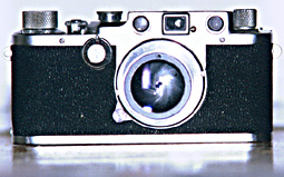[Leica front view]