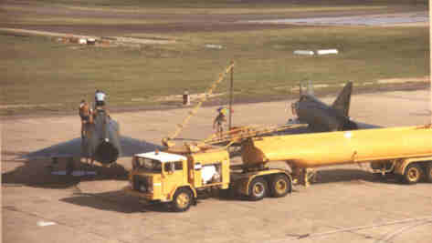 refueling 75Sqn Mirages in Townsville