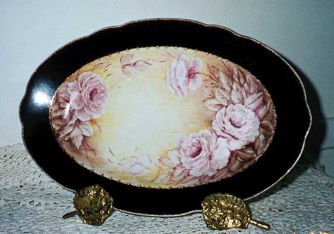 Plate, cadmium roses 