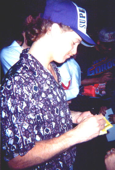 Tracy signing Autographs