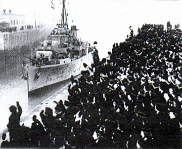 HMS Magpie Receives a Hero's Welcome to Liverpool