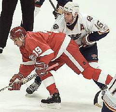 yzerman00.jpg