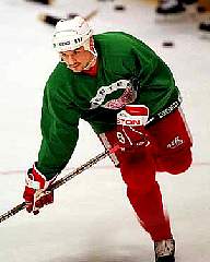 yzerman08.jpg